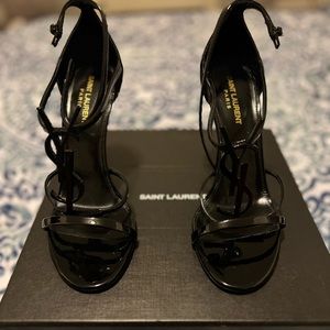 YSL CASANDRA HEELS SZ 40 (10US)